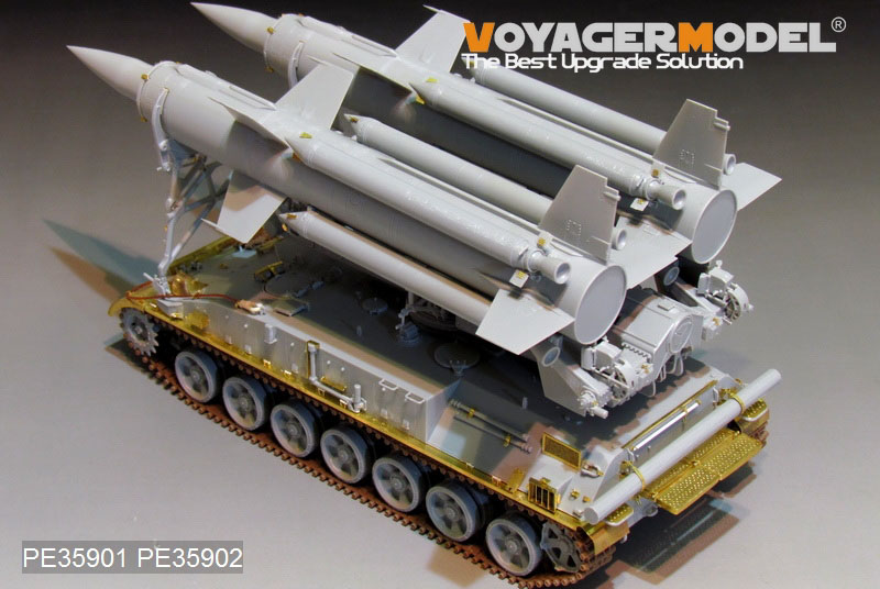 トランペッター 1/35 ソビエト軍 2K11A 対空ミサイルシステム クルーグ プラモデル 09523 