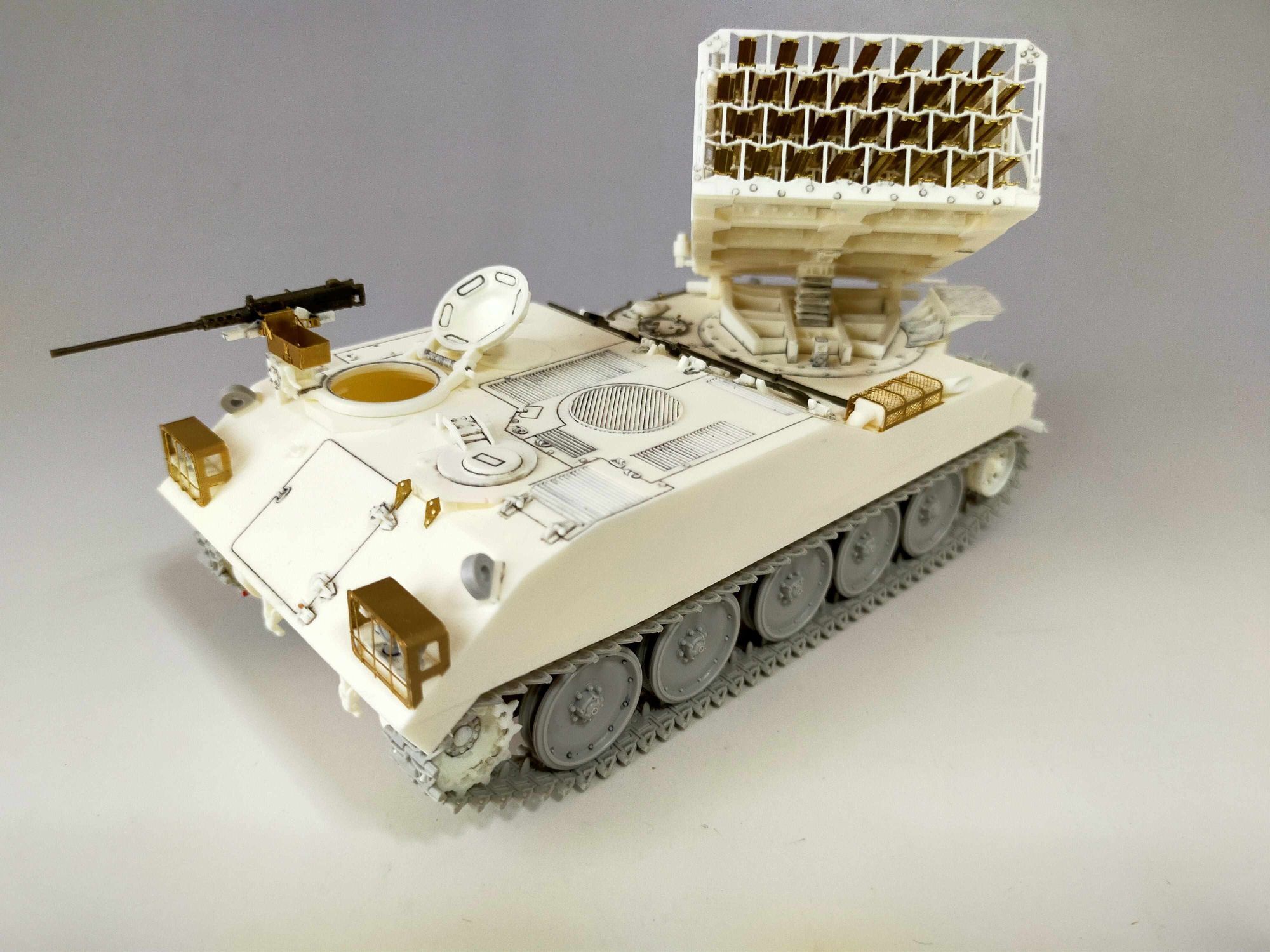 えときんモデル[ETK3509]1/35 75式自走多連装130ｍｍロケット弾発射機