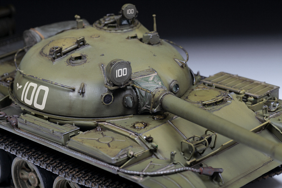 ズベズダ[ZV3622] 1/35 T-62 ソビエト主力戦車